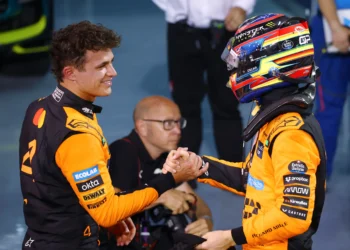 Lando Norris Dethrones Oscar Piastri in Epic Singapore GP Duel, Jenson Button Labels It a ‚Mega Win‘!