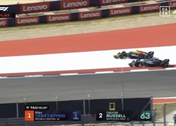 VIDEO- George Russell’s Daring „Last Chance“ Overtake on Max Verstappen Shakes Up US GP Sprint!