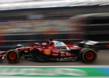 Apple’s Shocking F1 Takeover: What ESPN’s Exit Means for America’s Racing Revolution!