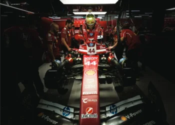 Lewis Hamilton Delivers Savage Comeback to Fernando Alonso’s Fiery Singapore GP Rant