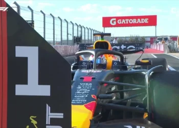 VIDEO – Magic Max Strikes Again: Verstappen Pulls Another Rabbit Out of the Hat for Sprint Pole in Austin