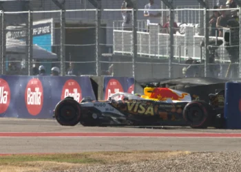 Isack Hadjar’s Shocking Crash Shuts Down US GP Qualifying, Drivers Left in Suspense!