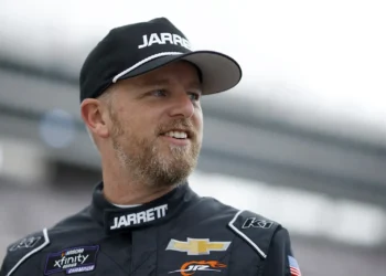 Justin Allgaier Breaks Silence on Rodney Childers‘ Crew Chief Future Amid Shocking Team Changes!