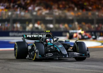 Kimi Antonelli Exposes Lando Norris’ Costly Mistake That Shattered Singapore GP Start!