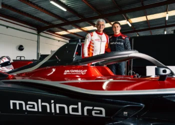 Nyck de Vries Unleashes Passionate Career Revival: The Thrilling Journey of a Motorsport Champion