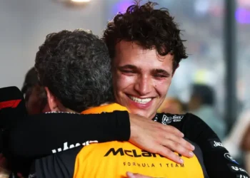 Lando Norris Under Fire: Jenson Button Defends Controversial Maneuver in Singapore GP Showdown!