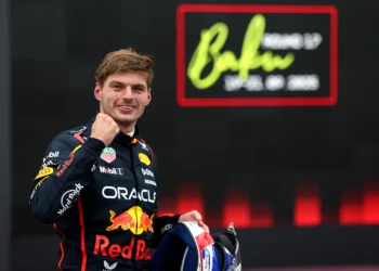 Max Verstappen’s Epic Comeback: Can He Seize the F1 Championship in Singapore?