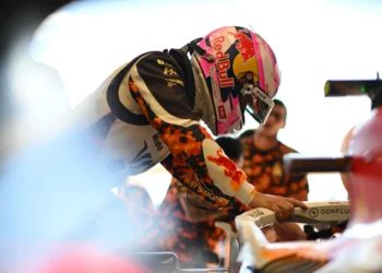 Lawson Dismisses Tsunoda’s Fierce Critique Amid F1 US GP Qualifying Drama!