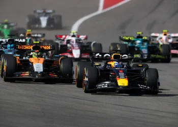 McLaren Declares War on Verstappen: Unstoppable Strategy to Seize F1 Title Glory!