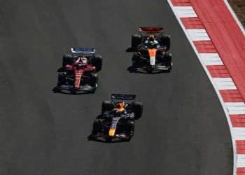 Red Bull’s Secret Weapon Unveiled: McLaren’s Costly Mistake Could Change the Game!