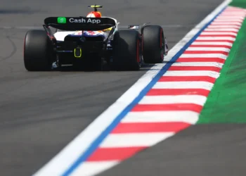 Liam Lawson’s Shocking Near-Miss with F1 Marshals Sparks Outrage from Mexican Federation!