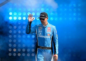 Denny Hamlin Sounds Alarm on NASCAR’s Plummeting Ratings While Battling NFL Dominance