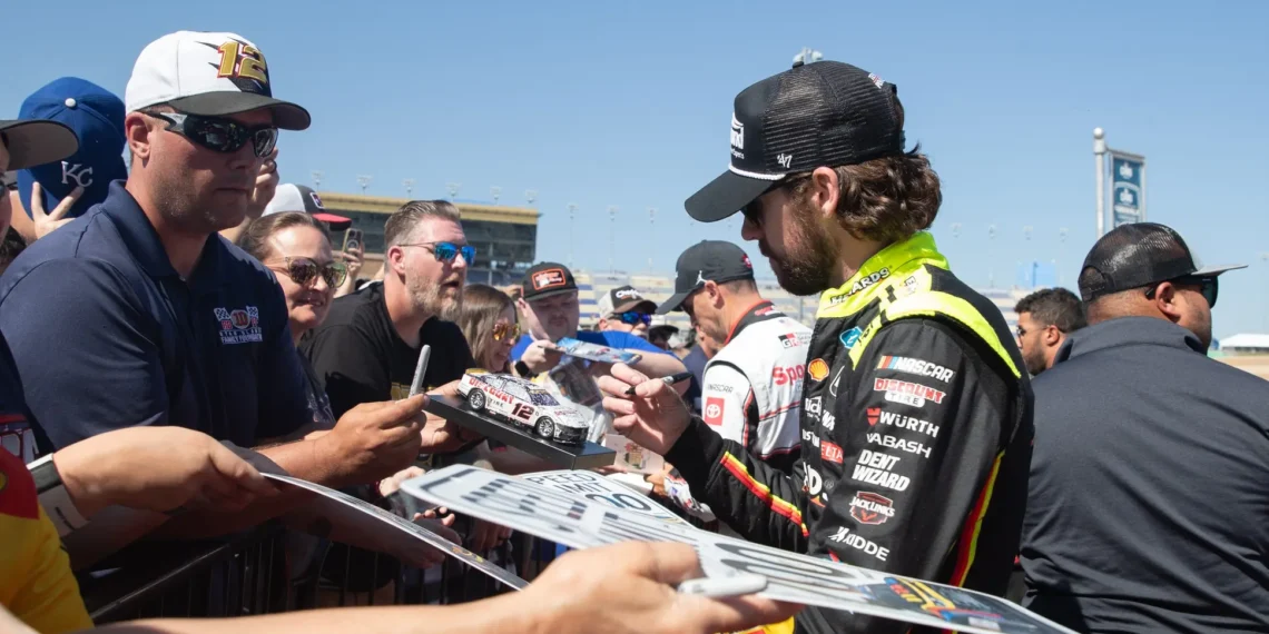 Ryan Blaney Reveals Roger Penske’s Shocking Winning Philosophy: Teammates First, Ego Last!