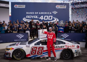 Shane van Gisbergen’s Roval Triumph Devastates Chastain, Reddick, Wallace, and Cindric’s Playoff Dreams