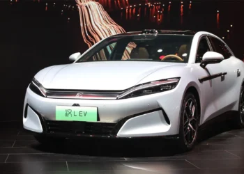 BYD reforça aposta na condução assistida
