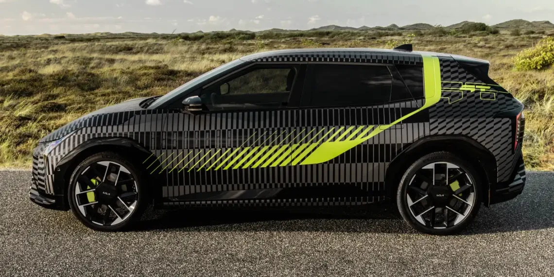 Kia EV4 GT a caminho