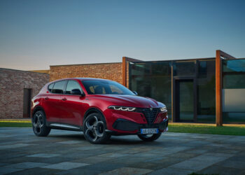 Alfa Romeo Tonale renovado chega em 2026