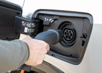 Alemanha pode vir a impor carregamentos obrigatórios dos híbridos plug-in