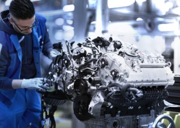 Motores V8 da BMW com recorde de vendas em 2024