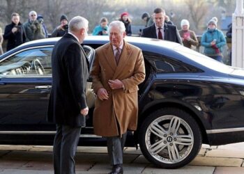 Bentley Mulsanne utilizado por Carlos III de Inglaterra vai a leilão