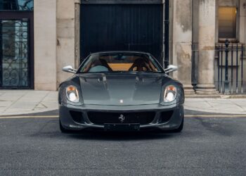 Ferrari 599 GTB muito especial vai a leilão: o último cavallino rampante com caixa manual