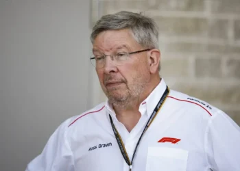 Ross Brawn backs Lewis Hamilton amid Ferrari struggles: is F1 2026 the turning point?