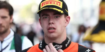 Richard Verschoor triumphs in thrilling F2 sprint race at Lusail: Qatar Grand Prix excitement unfolds