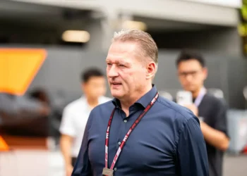 Jos Verstappen’s Scathing Red Bull Take Dares Christian Horner: Is F1 Feud Back On?