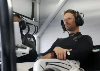 Romain Grosjean’s Bold Return: Shocking Daytona 24 Hours Deal with Myers Riley Motorsports!
