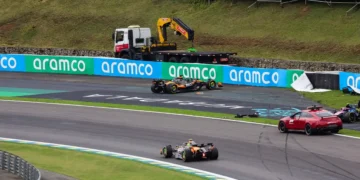Lando Norris Triumphs in Thrilling F1 Brazil GP Sprint Amidst Oscar Piastri’s Devastating Crash!