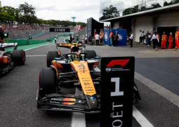Lando Norris Shatters Records to Claim Pole in Thrilling 2025 Brazilian Grand Prix Showdown!