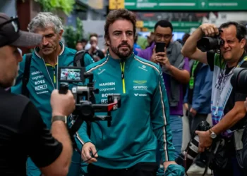 Fernando Alonso’s Radio Rants Censored: Shocking Sarcasm About Girlfriends Exposed!