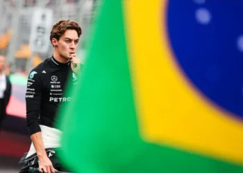 George Russell’s Life-Saving Moment: Alpine Mechanics Prevent Fiery Disaster at Brazilian Grand Prix