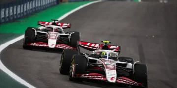 Ollie Bearman: The Rising Star Ready to Replace Lewis Hamilton at Ferrari and Ignite F1!