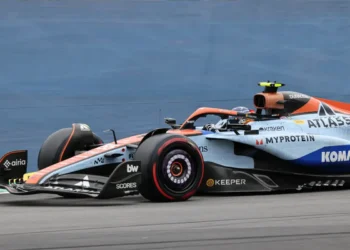 Carlos Sainz Blames Lewis Hamilton Collision for Heartbreaking Miss on Points in F1 Brazil GP