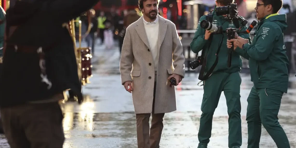 Fernando Alonso Sounds Alarm: Aston Martin Must Battle Haas to Avoid F1 Catastrophe!