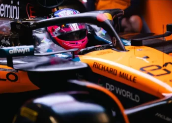 F1 Controversy Erupts: Oscar Piastri’s ‘Unacceptable’ Penalty Sparks Fury Ahead of Las Vegas Grand Prix