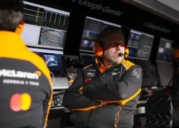 McLaren’s Title Dreams Crumble: Zak Brown Faces Nightmares After Vegas Disqualification!