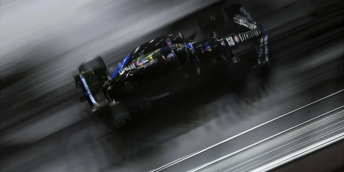 Alex Albon reveals thrilling « old school » racing adventure amid Las Vegas Grand Prix chaos