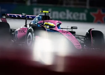 Franco Colapinto Slams Las Vegas Fireworks: ‘Idiots! Think of the Dogs!