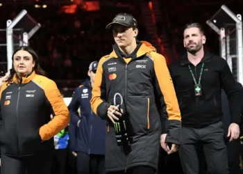 Piastri’s Title Dreams Crumble After Disastrous Las Vegas GP – Can He Recover in Time?