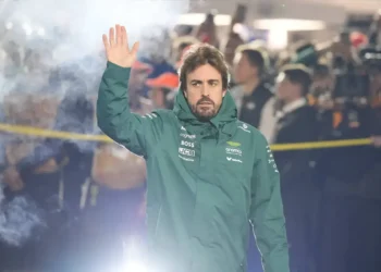 Fernando Alonso Thrilled to Bid Farewell to Aston Martin’s Struggling F1 Car as New Era Approaches