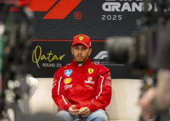 Lewis Hamilton declares unwavering loyalty to Ferrari despite challenging season: will he conquer Qatar?