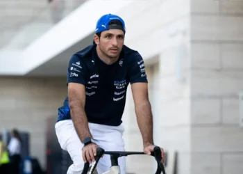 Carlos Sainz demands revolutionary change in FIA incident reviews: is TV analysis the future?