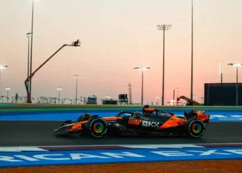 Oscar Piastri dominates Qatar Grand Prix practice: can McLaren secure the championship?