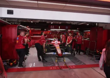 Lewis Hamilton faces shocking elimination in Qatar GP sprint: can he rebound from disaster?