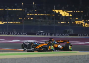 Oscar Piastri shocks F1 world with stunning pole position at 2025 Qatar Grand Prix