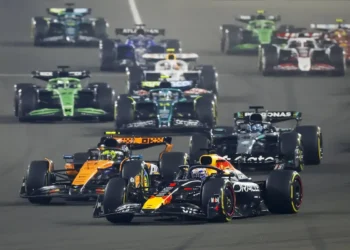 Lando Norris faces thrilling showdown at Abu Dhabi Grand Prix: can he secure F1 championship glory?