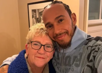 Lewis Hamilton’s Heartfelt Tribute to His ‘First Love’ Mom on Her 70th Birthday Will Move You!
