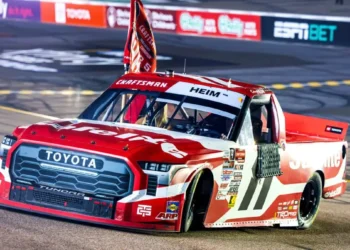 VIDEO – Corey Heim Triumphs in Thrilling Overtime Finish to Claim NASCAR Truck Series Championship!